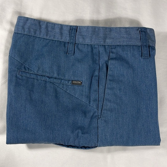 Volcom mens slate blue basic flat front 10" inseam chino shorts - size 28 - Picture 12 of 12